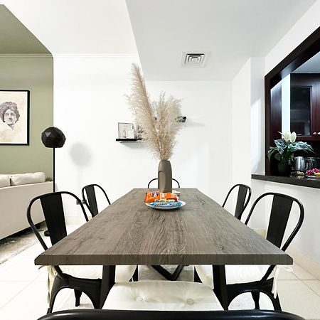 Trophy 2Br Aladdin Estate W Burj Khalifa View Apartment Dubai Exterior photo
